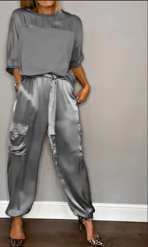 Ensemble en Satin Lisse – T-shirt & Pantalon